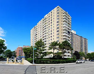 Sold by Elbe Real Estate Inc