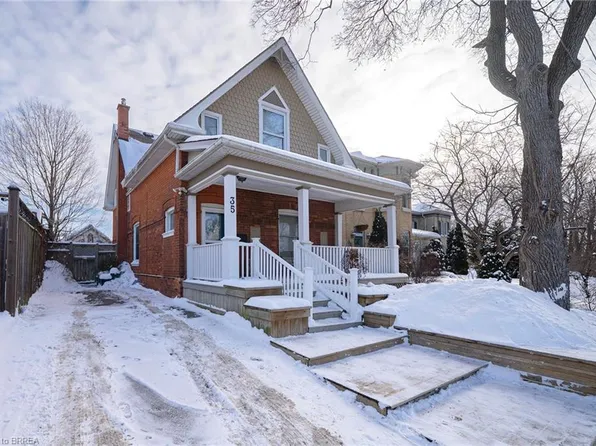 35 Murray St, Brantford, ON N3S 5N4