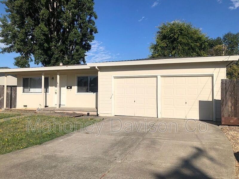 1st image of 1417 Lauren Dr