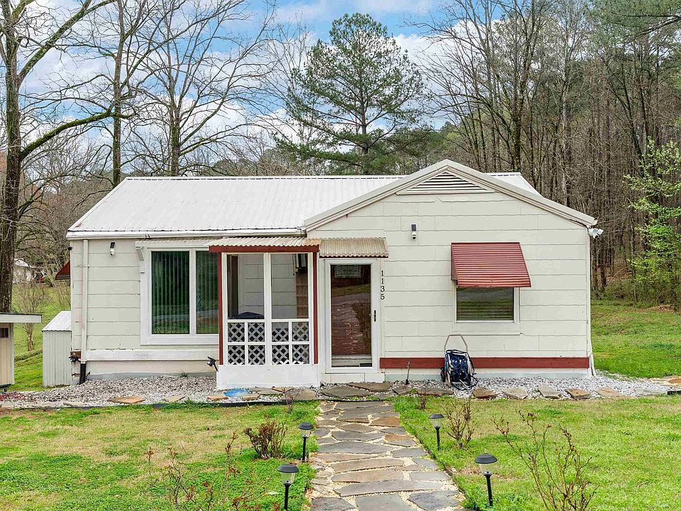 1st image of 1135 Berry St