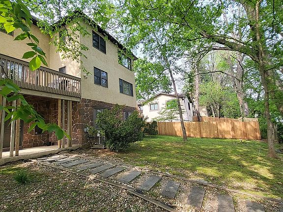 4th image of 1517 City Ave