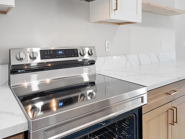 669 F St #21 — Photo 9