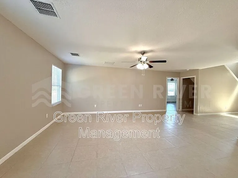 8704 Lake George Cir W — Photo 16