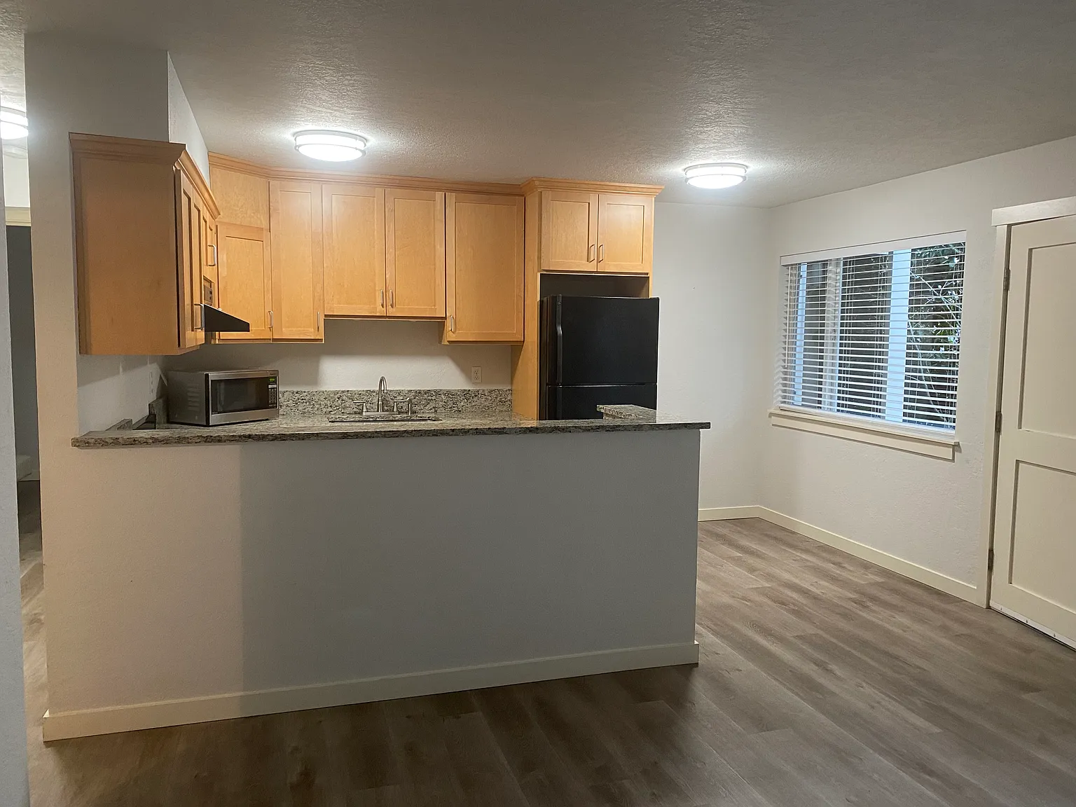 1120 N K St — Photo 3