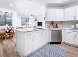 Dobson 2222, Chandler, AZ 85286