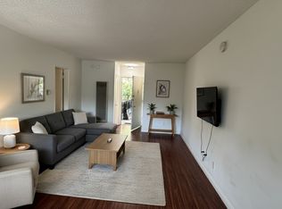 3838 W 8th St APT 7, Los Angeles, CA 90005