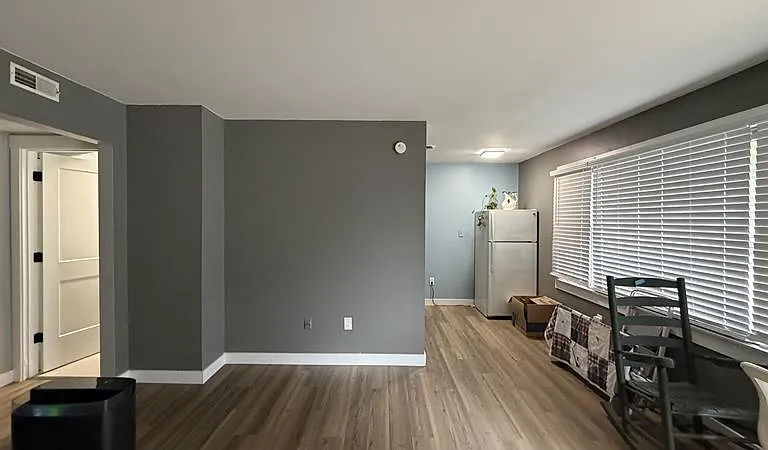 390 N Beadle Dr #1 — Photo 4