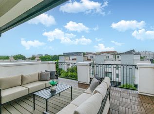 3907 Austin St, Houston, TX 77004
