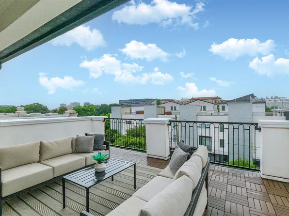 3907 Austin St, Houston, TX 77004
