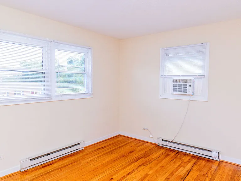 1103 River Ct — Photo 13