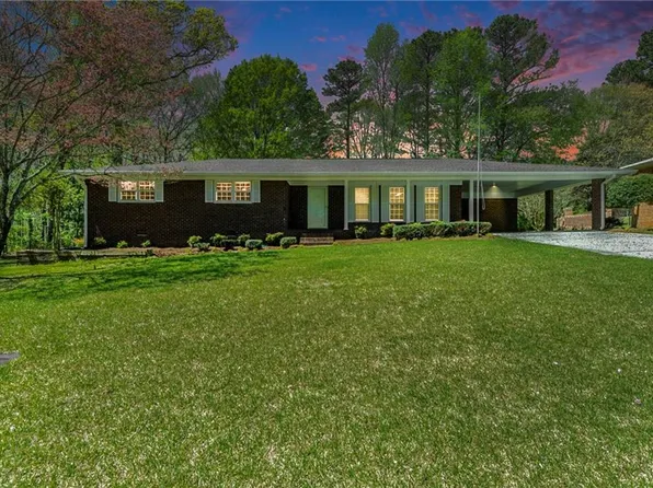 523 Mystic Ave, Bremen, GA 30110