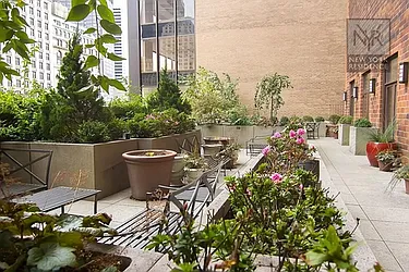 Rented by New York Residence