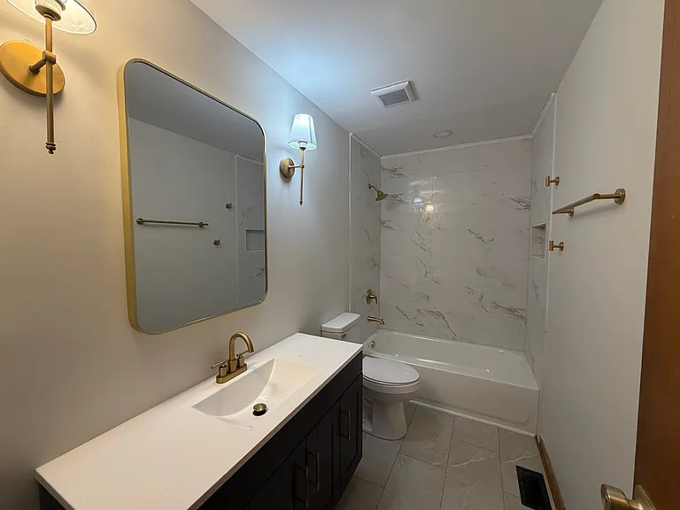 735 Eden Ct — Photo 9