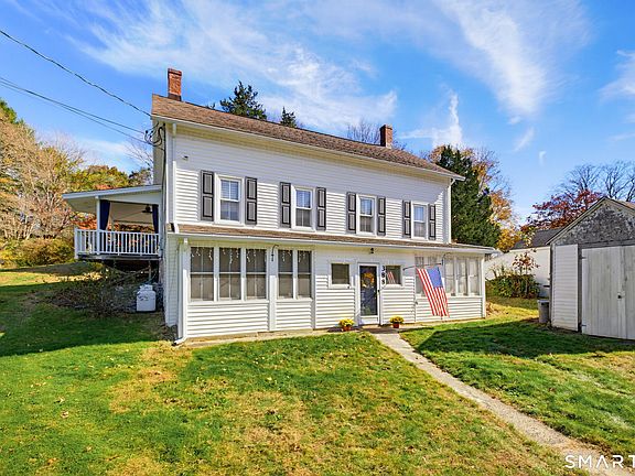 2nd image of 388 East Haddam Moodus Road