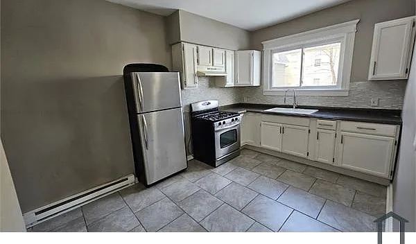 2594 Broadway St #1 — Photo 2