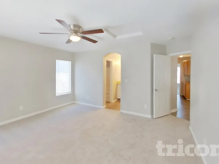9517 Summer Furnace St — Photo 5