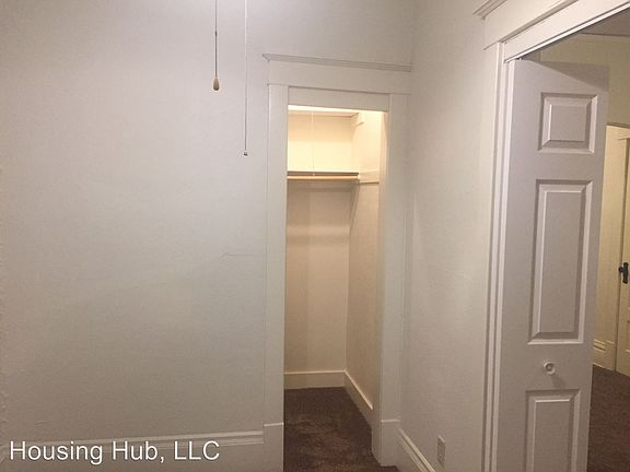 5th image of 467 Herschel St APT 2