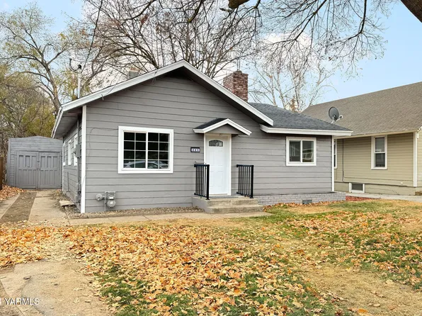 221 N 18th Ave, Yakima, WA 98902