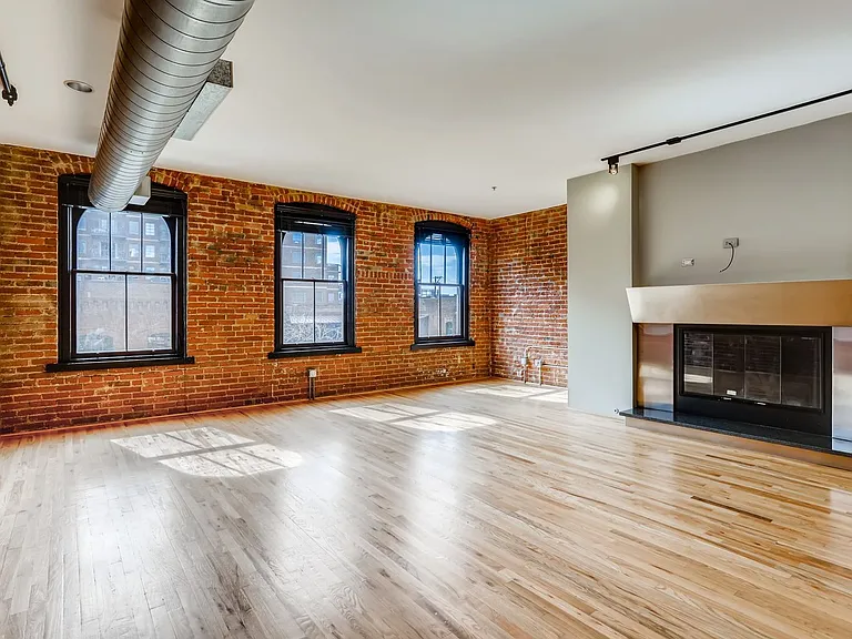 1441 Wazee St #301 — Photo 6