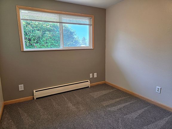4th image of 3405 Alabama St