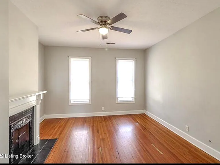 3761 Southern Pkwy #2 — Photo 3