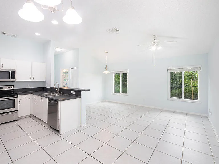 2741 SW Pierson Rd — Photo 11