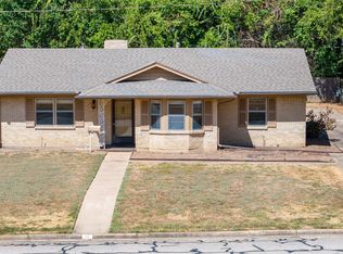 2975 Abbott Ln, Paris, TX 75460
