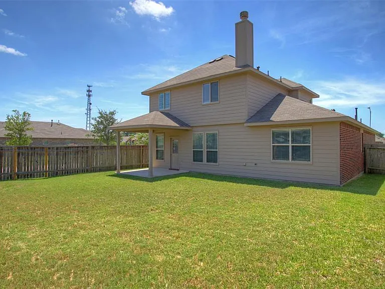 8902 Finnery Dr — Photo 27