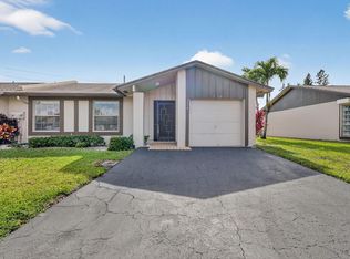 5404 Viburnum Circle, Delray Beach, FL 33484