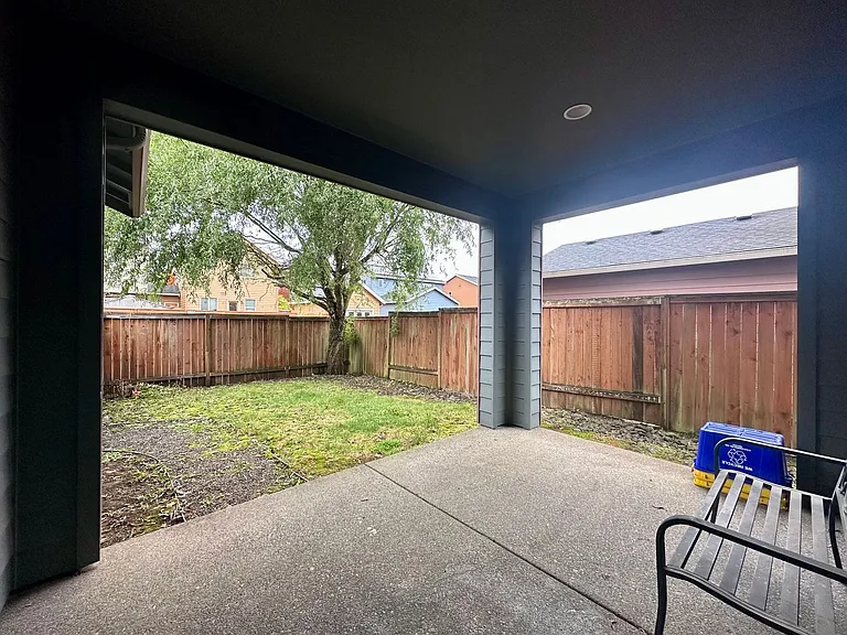 18885 Rose Rd — Photo 36