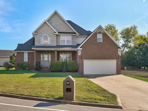 370 Shores Parkway, Rogersville, MO 65742