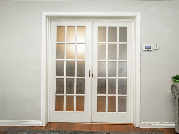2nd image of 1800 E Hardwick St