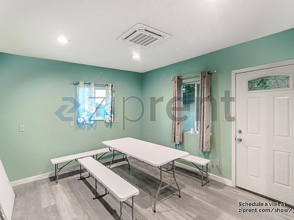 3rd image of 10201 Milneburg St