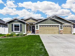 861 S Beaver Creek Way, Emmett, ID 83617