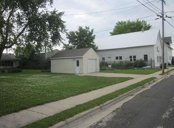 5th image of 1228 Roseland Dr