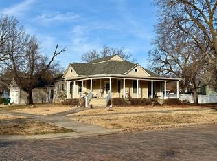 701 N Campbell Ave, Beloit, KS 67420