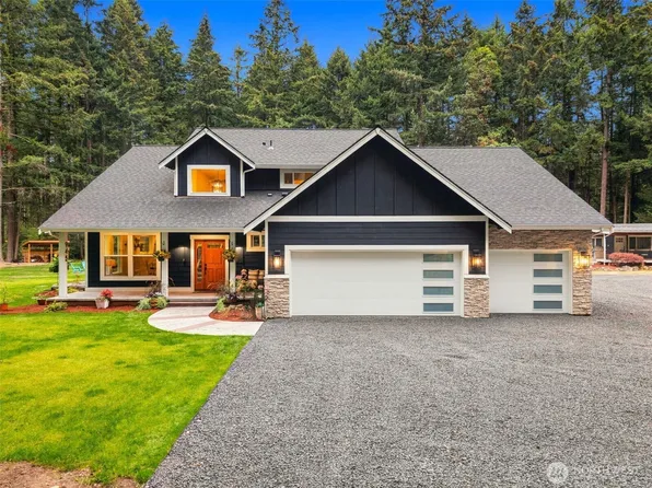 945 & 953 Lummi Drive, Fox Island, WA 98333
