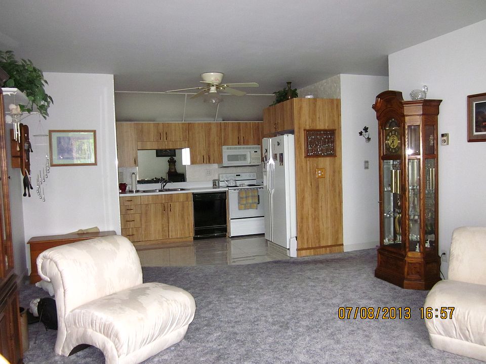 1st image of 2331 E Market St APT 7