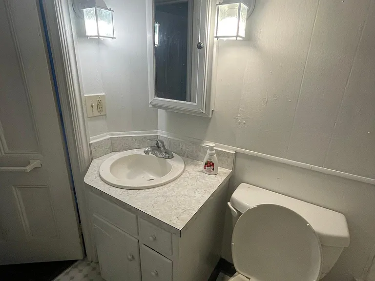1020 W North St #1 — Photo 8