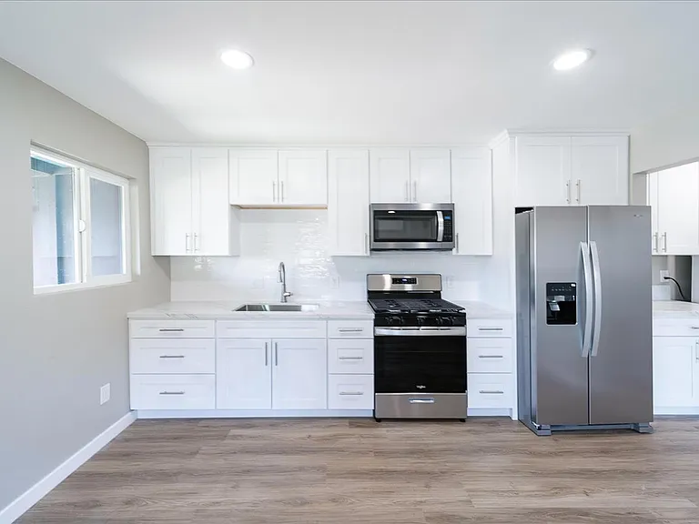 9335 Chimney Rock Ln #5B — Photo 11