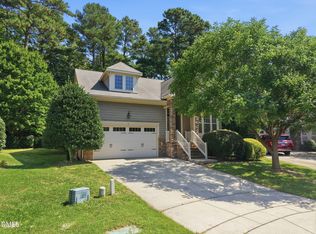 186 Briarfield Dr, Apex, NC 27502