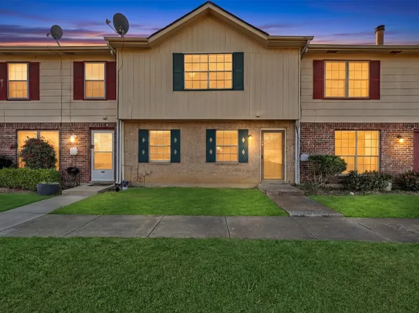 18 E Mountain Ln, Grand Prairie, TX 75052