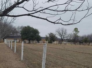 1455 Jackson Ln, China Spring, TX 76633