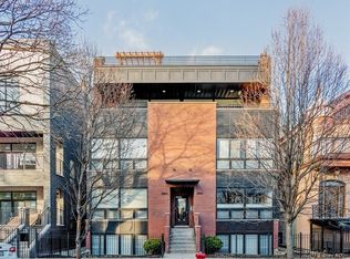 2862 W Lyndale St #1E, Chicago, IL 60647