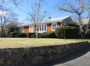 46 Castle St, Plymouth, MA 02360