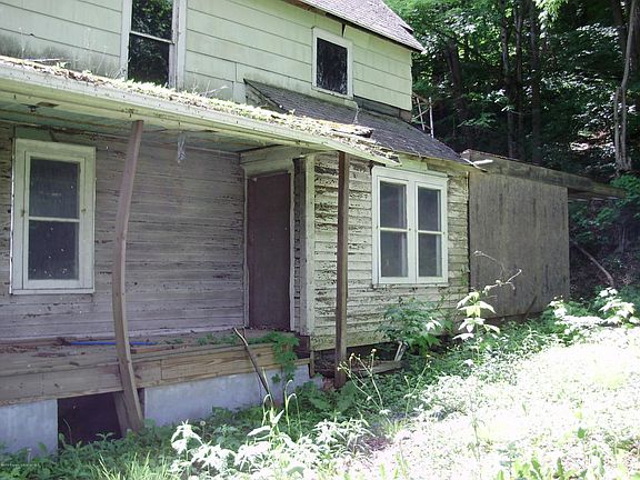 5th image of 43 Montrose St
