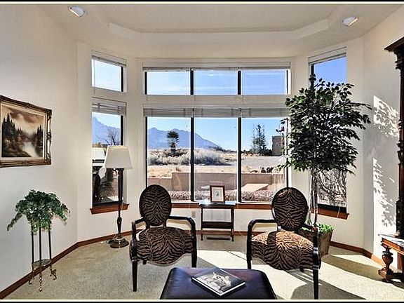 5th image of 27 Dusty Trail Dr