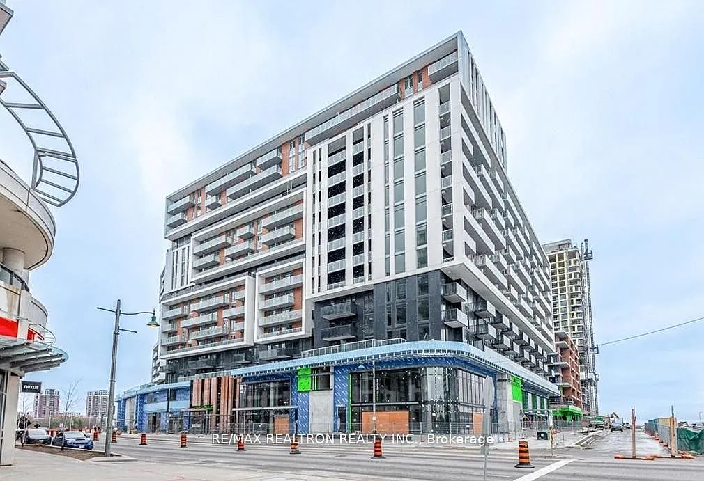 2 bed, $2,600 — Photo 1