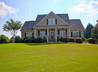 102 Farmington Dr, Peachtree City, GA 30269