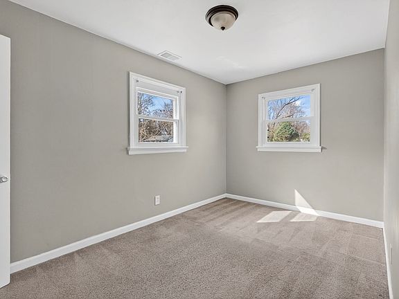 3rd image of 12020 Krenning Ln